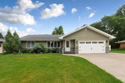 401 Murray Street, Owatonna, MN 55060 - Photo 1