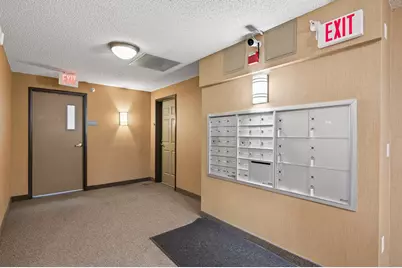 1776 Maryland Avenue E #204, Saint Paul, MN 55106 - Photo 7