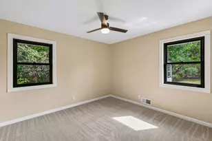 8209 Goodrich Rd, Bloomington, MN 55437 - Photo 23