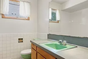 15 Pineview Ln N, Plymouth, MN 55441 - Photo 57
