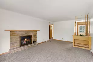 15 Pineview Ln N, Plymouth, MN 55441 - Photo 31