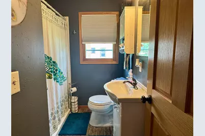 405 N 11th Street, Olivia, MN 56277 - Photo 13