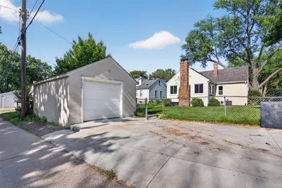 6636 Vincent Avenue S, Richfield, MN 55423 - Photo 15