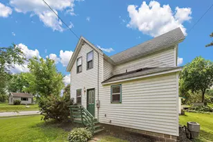 412 Oak Ave SE, Montgomery, MN 56069 - Photo 33