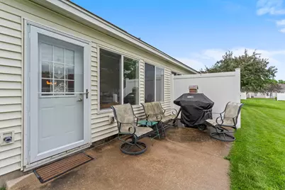 9274 Prairieview Trail N, Champlin, MN 55316 - Photo 19