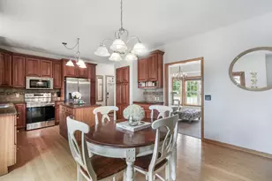 17495 Glacier Wy, Lakeville, MN 55044 - Photo 11