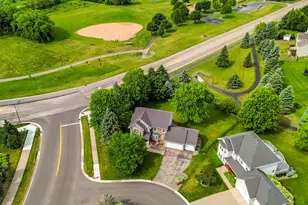 17495 Glacier Wy, Lakeville, MN 55044 - Photo 49