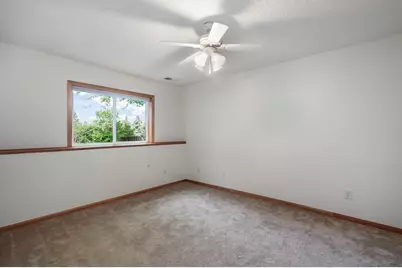 17495 Glacier Way, Lakeville, MN 55044 - Photo 43