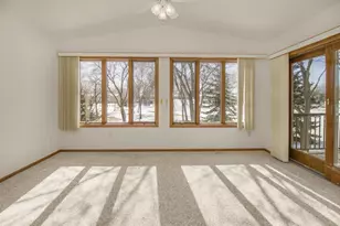 2224 Pinewood Dr, Shakopee, MN 55379 - Photo 13
