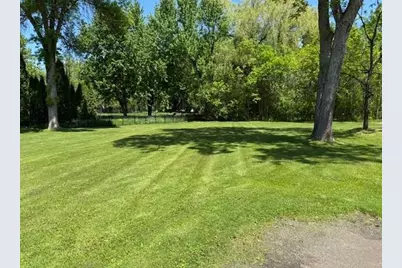 5865 Eureka Road, Shorewood, MN 55331 - Photo 31