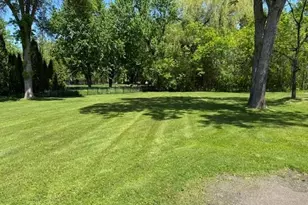 5865 Eureka Rd, Shorewood, MN 55331 - Photo 31