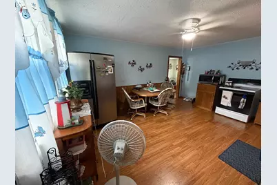 11 4th Street N, Sabin, MN 56580 - Photo 3