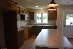 1506 Elsie Dr N, Glencoe, MN 55336 - Photo 7