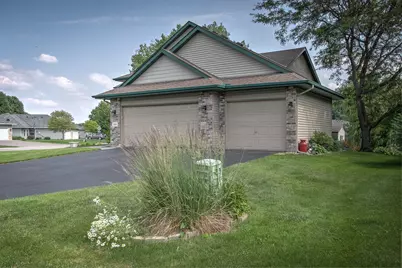 300 101st Court NE, Blaine, MN 55434 - Photo 3