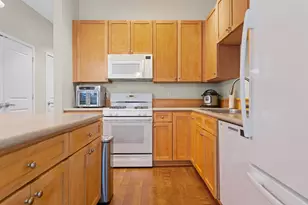 209 8th Street E, Saint Paul, MN 55101 - Photo 7