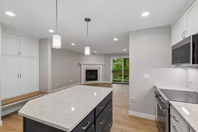 15735 26th Avenue N #B, Plymouth, MN 55447 - Photo 7