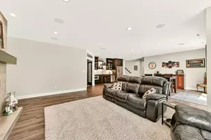 2022 Shannon Oaks Blvd NE, Rochester, MN 55906 - Photo 39