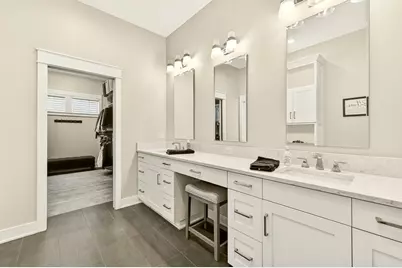 2022 Shannon Oaks Boulevard NE, Rochester, MN 55906 - Photo 29