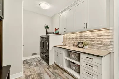 2022 Shannon Oaks Boulevard NE, Rochester, MN 55906 - Photo 23