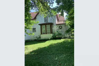 521 9th Avenue W, Alexandria, MN 56308 - Photo 1