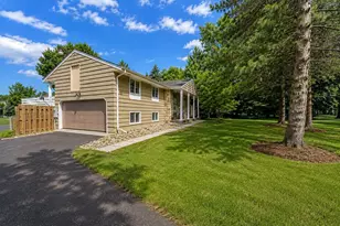 8750 Queensland Ln N, Maple Grove, MN 55311 - Photo 15