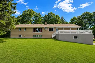 8750 Queensland Ln N, Maple Grove, MN 55311 - Photo 3
