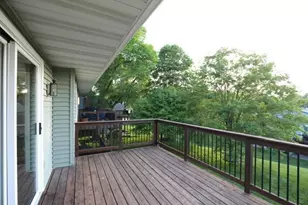 18300 Creeks Bend Dr, Minnetonka, MN 55345 - Photo 19