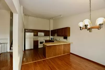 18300 Creeks Bend Drive, Minnetonka, MN 55345 - Photo 3