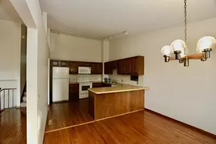 18300 Creeks Bend Dr, Minnetonka, MN 55345 - Photo 3