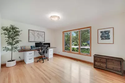 9117 Yukon Avenue S, Bloomington, MN 55438 - Photo 9