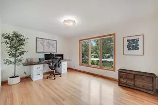 9117 Yukon Ave S, Bloomington, MN 55438 - Photo 9