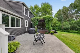 1914 12th Ave NE, Austin, MN 55912 - Photo 9