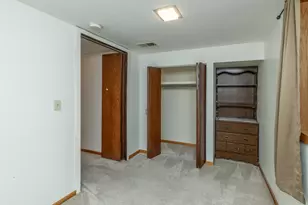 8006 Upton Ave S, Bloomington, MN 55431 - Photo 27