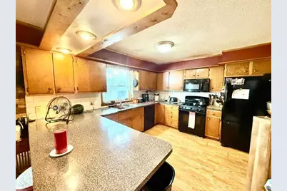 810 Sunrise Boulevard, Redwood Falls, MN 56283 - Photo 15