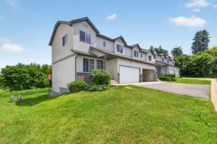 1023 Petra Ct SW, Pine Island, MN 55963 - Photo 25