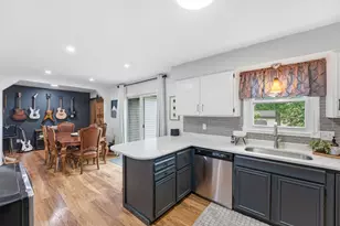 1319 15th St W, Hastings, MN 55033 - Photo 5