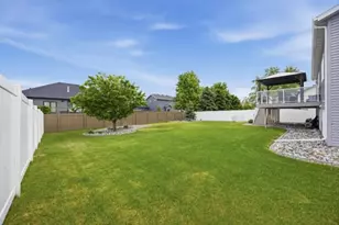4758 43rd St S, Fargo, ND 58104 - Photo 25