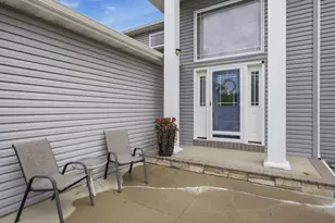 4758 43rd St S, Fargo, ND 58104 - Photo 3