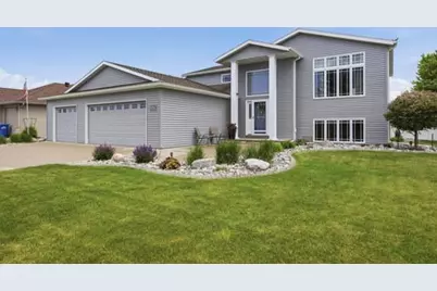 4758 43rd Street S, Fargo, ND 58104 - Photo 1