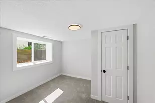 1245 Jefferson Ave, Saint Paul, MN 55105 - Photo 41