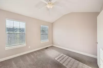 8402 Jonquil Lane N, Maple Grove, MN 55369 - Photo 17