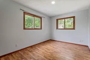 6264 15th St N, Oakdale, MN 55128 - Photo 9