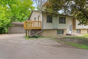 6266 15th St N, Oakdale, MN 55128 - Photo 1