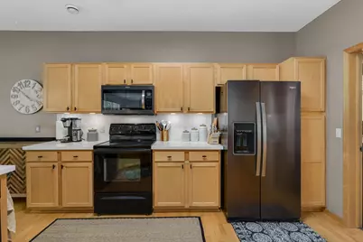 848 Newberry Lane, Chaska, MN 55318 - Photo 9