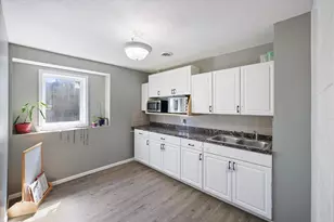 2727 Viola Ct, Shakopee, MN 55379 - Photo 35