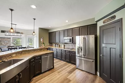 2727 Viola Court, Shakopee, MN 55379 - Photo 11
