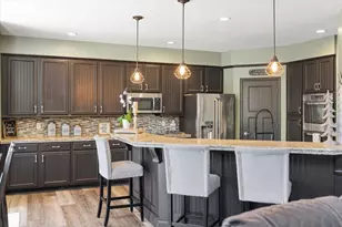 2727 Viola Ct, Shakopee, MN 55379 - Photo 7
