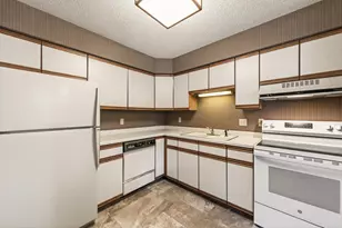 2576 Moundsview Dr, Mounds View, MN 55112 - Photo 13