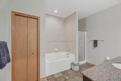 7515 5th Street N, Oakdale, MN 55128 - Photo 25