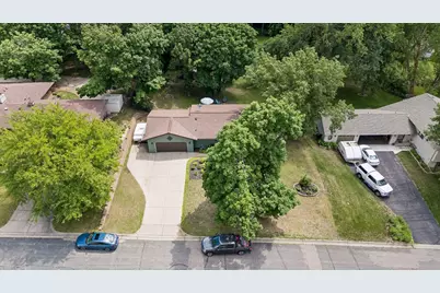 2205 Oakwood Drive, Burnsville, MN 55306 - Photo 49